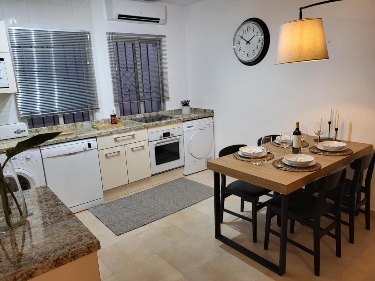 Cozy Apartment Next To Hard Rock Hotel Marbella Esterno foto